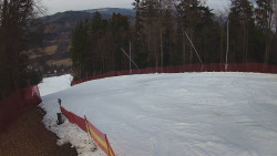 Prostřední část sjezdovky a snowpark
