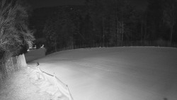 Prostřední část sjezdovky a snowpark