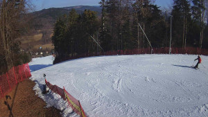 Skiareál Karolinka - Prostřední část sjezdovky a snowpark - 3.3.2026 v 10:10 Skiareál Karolinka - Prostřední část sjezdovky a snowpark - 3.3.2026 v 10:10