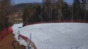 Skiareál Karolinka - Prostřední část sjezdovky a snowpark - 3.3.2026 v 11:02 Skiareál Karolinka - Prostřední část sjezdovky a snowpark - 3.3.2026 v 11:02
