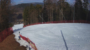 Skiareál Karolinka - Prostřední část sjezdovky a snowpark - 3.3.2026 v 12:05 Skiareál Karolinka - Prostřední část sjezdovky a snowpark - 3.3.2026 v 12:05