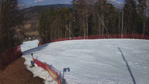 Skiareál Karolinka - Prostřední část sjezdovky a snowpark - 3.3.2026 v 12:40 Skiareál Karolinka - Prostřední část sjezdovky a snowpark - 3.3.2026 v 12:40
