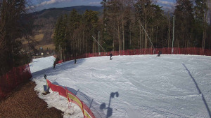 Skiareál Karolinka - Prostřední část sjezdovky a snowpark - 3.3.2026 v 13:10 Skiareál Karolinka - Prostřední část sjezdovky a snowpark - 3.3.2026 v 13:10
