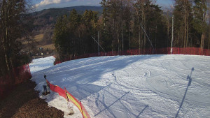 Skiareál Karolinka - Prostřední část sjezdovky a snowpark - 3.3.2026 v 15:25 Skiareál Karolinka - Prostřední část sjezdovky a snowpark - 3.3.2026 v 15:25
