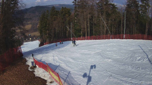 Skiareál Karolinka - Prostřední část sjezdovky a snowpark - 4.3.2026 v 13:32 Skiareál Karolinka - Prostřední část sjezdovky a snowpark - 4.3.2026 v 13:32