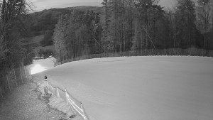 Skiareál Karolinka - Prostřední část sjezdovky a snowpark - 4.3.2026 v 18:10 Skiareál Karolinka - Prostřední část sjezdovky a snowpark - 4.3.2026 v 18:10