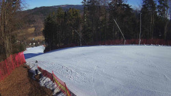 Prostřední část sjezdovky a snowpark