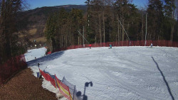 Prostřední část sjezdovky a snowpark