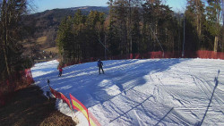Prostřední část sjezdovky a snowpark