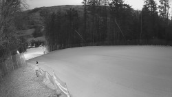 Prostřední část sjezdovky a snowpark