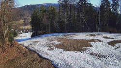 Prostřední část sjezdovky a snowpark