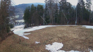 Skiareál Karolinka - Prostřední část sjezdovky a snowpark - 25.3.2026 v 06:35 Skiareál Karolinka - Prostřední část sjezdovky a snowpark - 25.3.2026 v 06:35