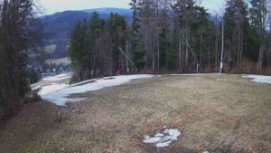 Skiareál Karolinka - Prostřední část sjezdovky a snowpark - 25.3.2026 v 14:55 Skiareál Karolinka - Prostřední část sjezdovky a snowpark - 25.3.2026 v 14:55