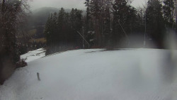 Prostřední část sjezdovky a snowpark