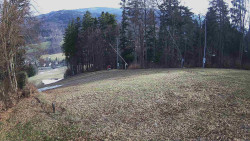 Prostřední část sjezdovky a snowpark