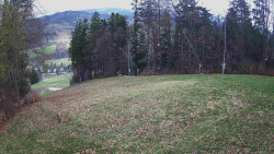 Prostřední část sjezdovky a snowpark