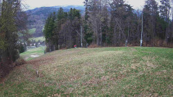 Prostřední část sjezdovky a snowpark
