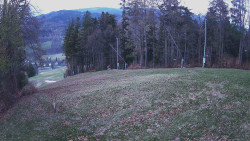 Prostřední část sjezdovky a snowpark