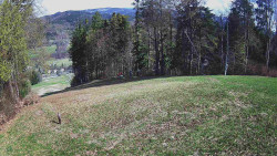 Prostřední část sjezdovky a snowpark