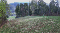 Prostřední část sjezdovky a snowpark