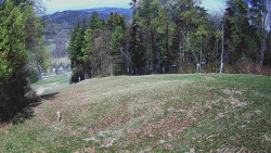 Prostřední část sjezdovky a snowpark