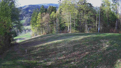 Prostřední část sjezdovky a snowpark