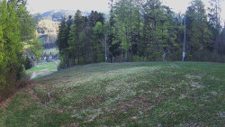 Prostřední část sjezdovky a snowpark