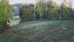 Prostřední část sjezdovky a snowpark