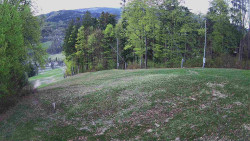 Prostřední část sjezdovky a snowpark