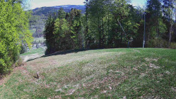 Prostřední část sjezdovky a snowpark