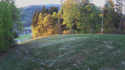 Prostřední část sjezdovky a snowpark