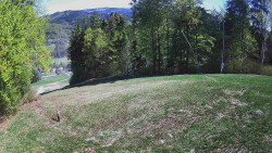 Prostřední část sjezdovky a snowpark