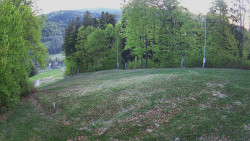 Prostřední část sjezdovky a snowpark