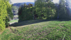 Prostřední část sjezdovky a snowpark