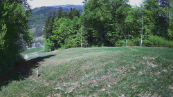 Prostřední část sjezdovky a snowpark