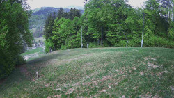 Prostřední část sjezdovky a snowpark