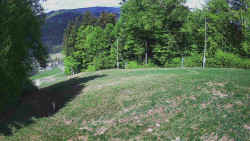 Prostřední část sjezdovky a snowpark