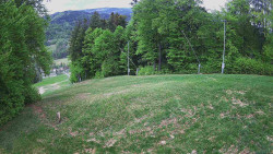 Prostřední část sjezdovky a snowpark