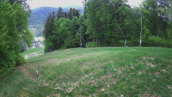 Prostřední část sjezdovky a snowpark