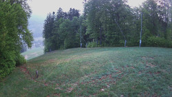 Prostřední část sjezdovky a snowpark