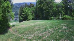 Prostřední část sjezdovky a snowpark