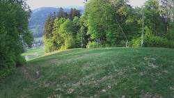 Prostřední část sjezdovky a snowpark