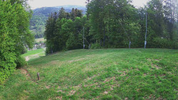 Prostřední část sjezdovky a snowpark