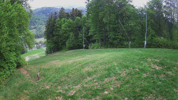 Prostřední část sjezdovky a snowpark