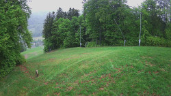 Prostřední část sjezdovky a snowpark