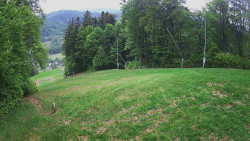 Prostřední část sjezdovky a snowpark