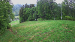 Prostřední část sjezdovky a snowpark