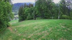 Prostřední část sjezdovky a snowpark
