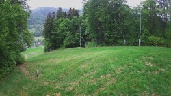 Prostřední část sjezdovky a snowpark
