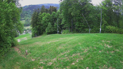 Prostřední část sjezdovky a snowpark